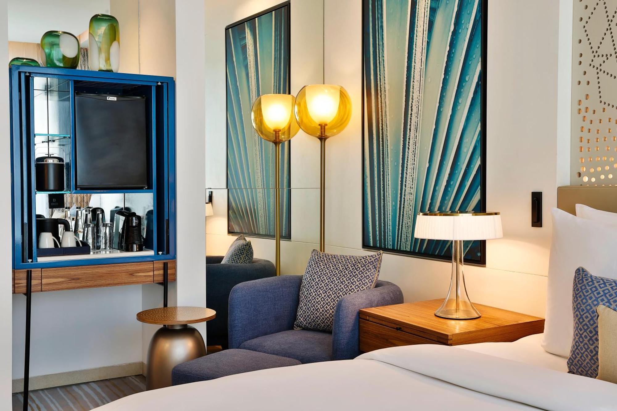 Tumbi West Palm Beach Hotel Dubai,Tapestry Collection Hilton Экстерьер фото